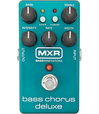 Pédale d'éffet Chorus pour basse MXR  M83