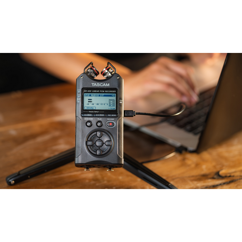  TASCAM DR-40X 
