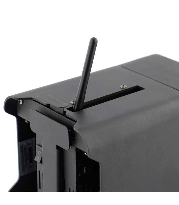 Pack de 6 projecteurs sur batterie BoomTone DJ EZBOX 4x15W + un fightcase