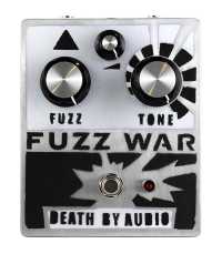 Pédale de fuzz Death By Audio Fuzz War