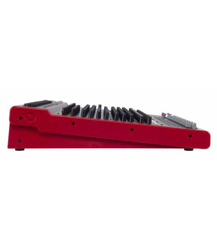 Mezcladora compacta de 16 canales con FX y USB Proel MQ16USB