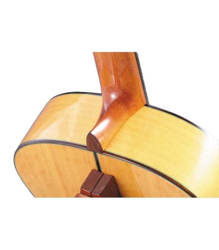 Guitarra clásica MARTINEZ 4/4 MFG-CS