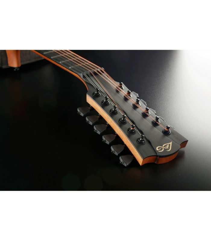 Guitarra electroacústica de 12 cuerdas Jumbo LÂG Sauvage-J12CE