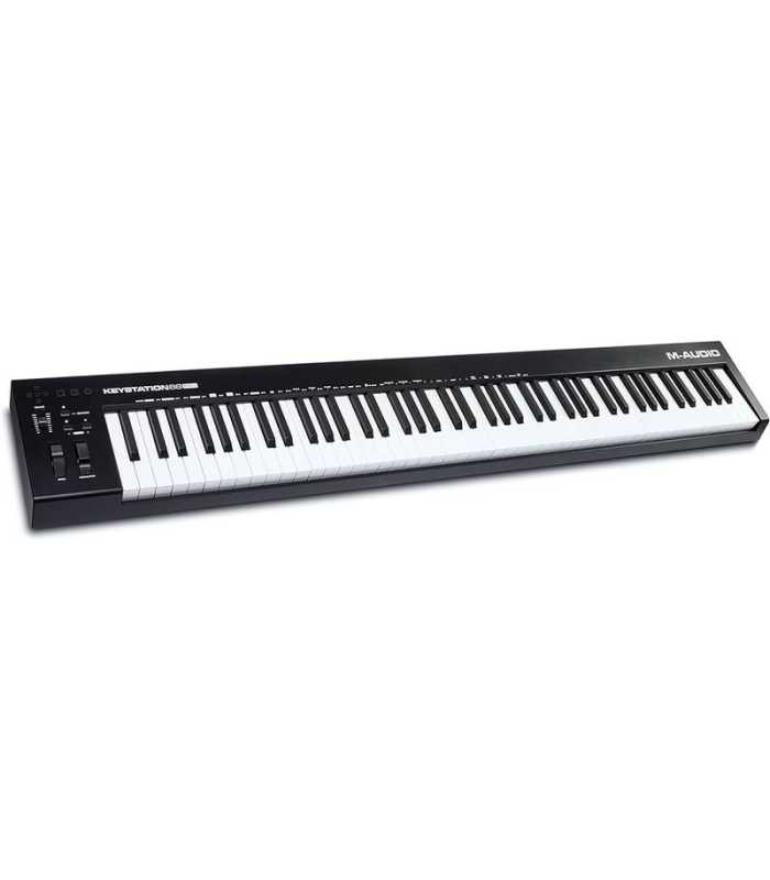 Controlador USB/MIDI con teclas semipesadas de 88 M-Audio Keystation 88 MKIII