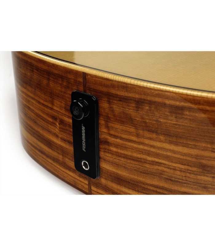 Guitarra electroacústica Dreadnought LÂG Tramontane 318 DCE