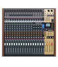 Mélangeur analogique avec enregistreur numérique Tascam Model 24