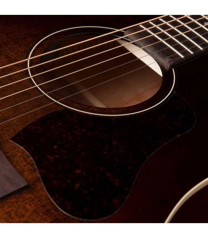 Guitarra electroacústica Art & Lutherie Americana Bourbon Burst Presys II