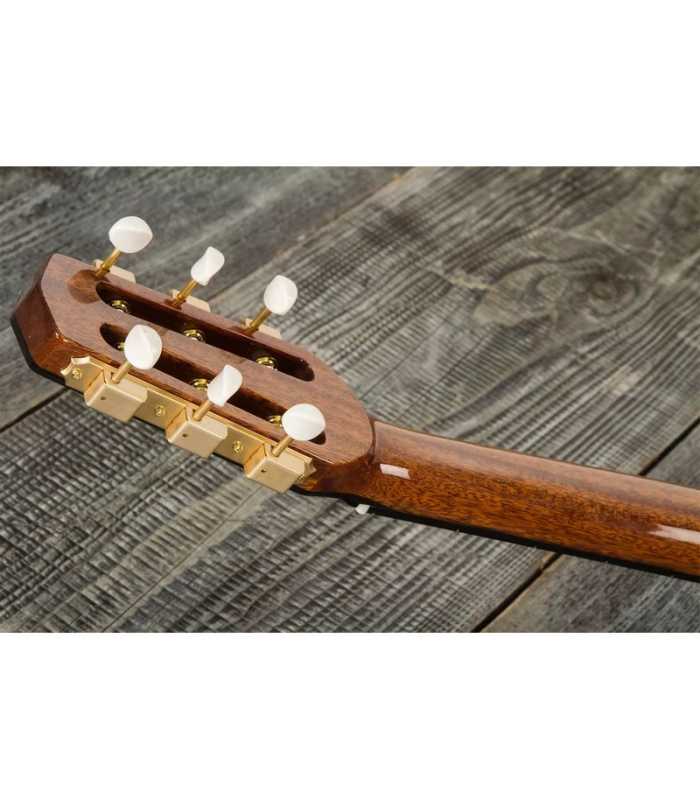 Guitare classique avec étui Altamira manouche M01 RN