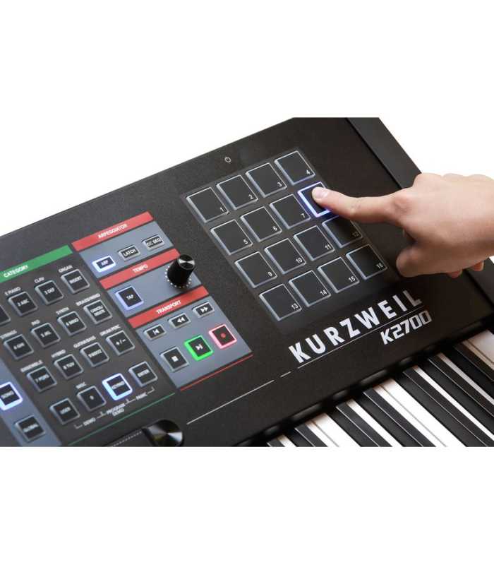 Synthétiseur workstation Kurzweil K2700