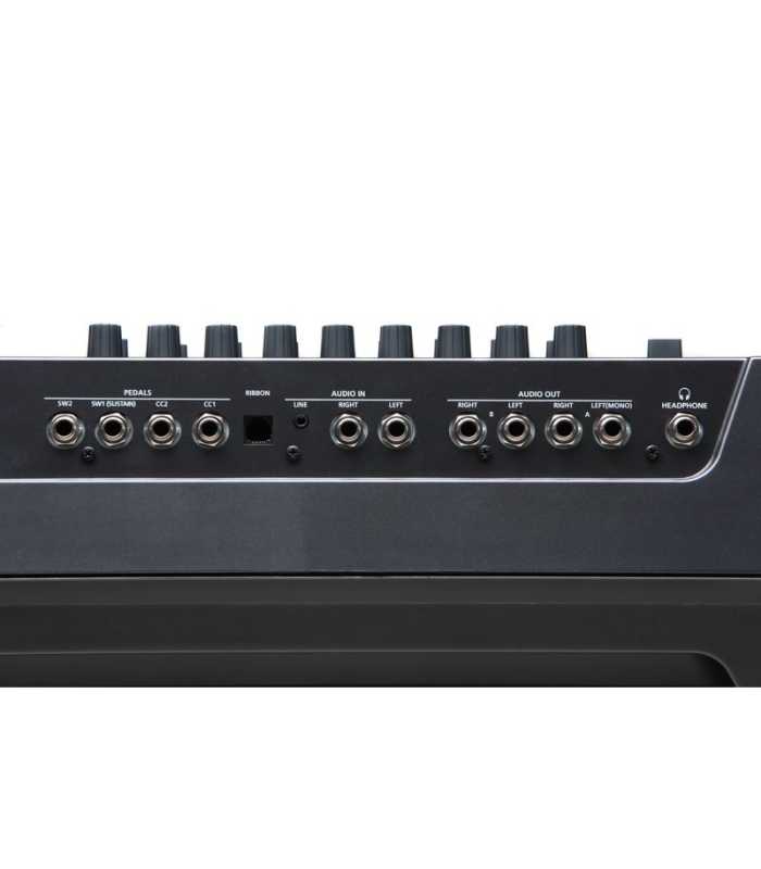 Synthétiseur workstation Kurzweil PC4