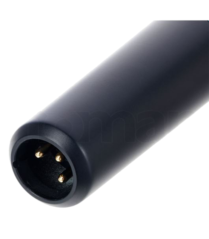 AKG C636