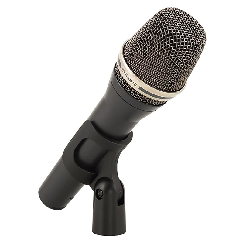 AKG D7S